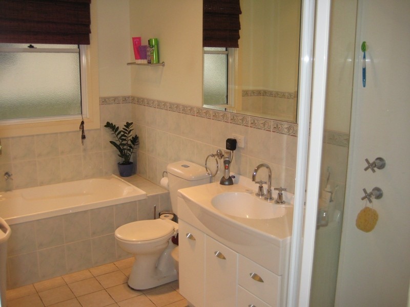 66 Bennett Street, Dubbo NSW 2830