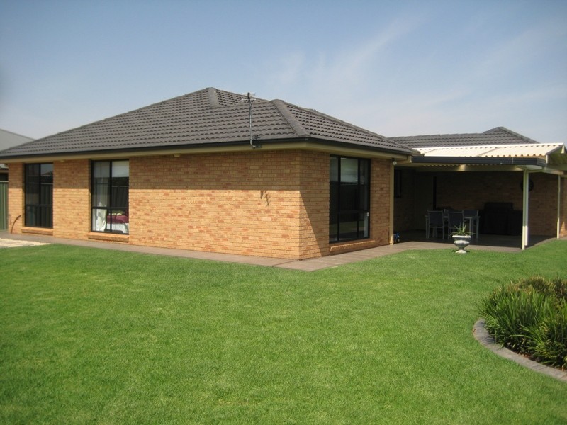 4 Paroo Place, Dubbo NSW 2830