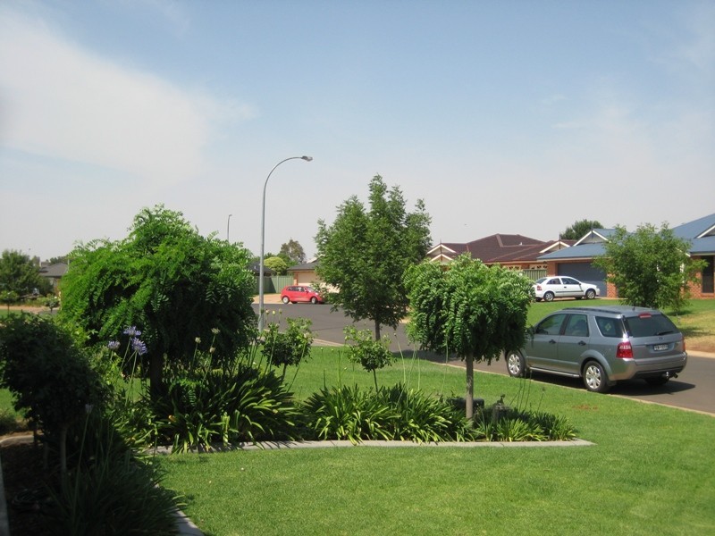 4 Paroo Place, Dubbo NSW 2830