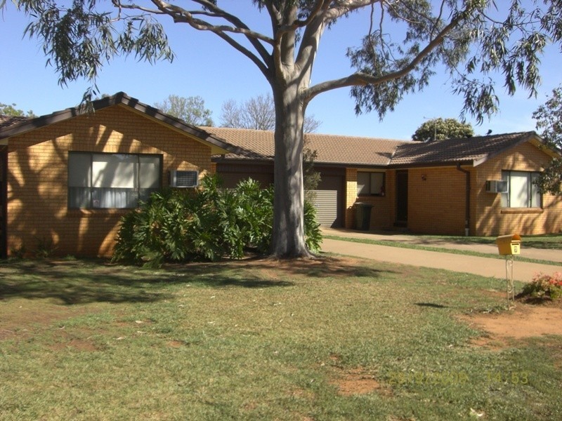 7 and 7a Springfield Way, Dubbo NSW 2830