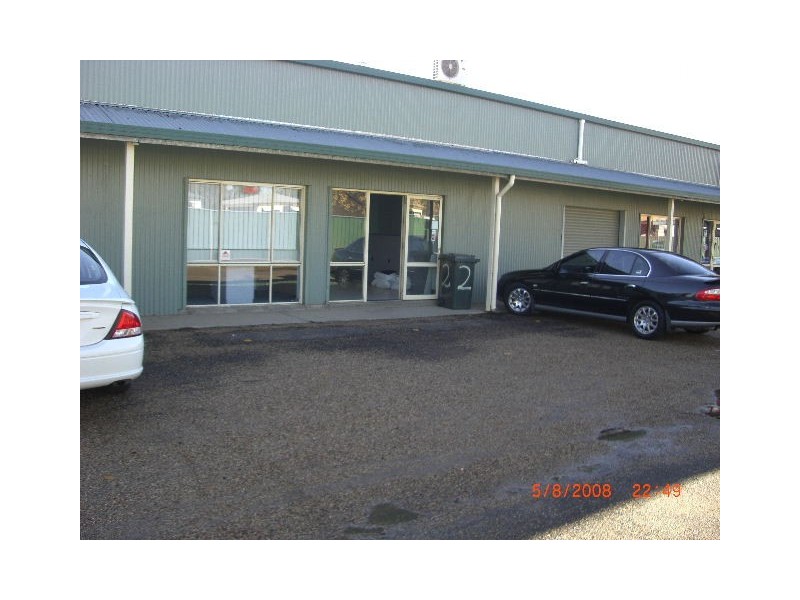 2/12 Young Street, Dubbo NSW 2830
