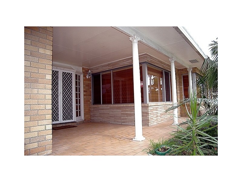 65 Renwick Street, Wyoming NSW 2250