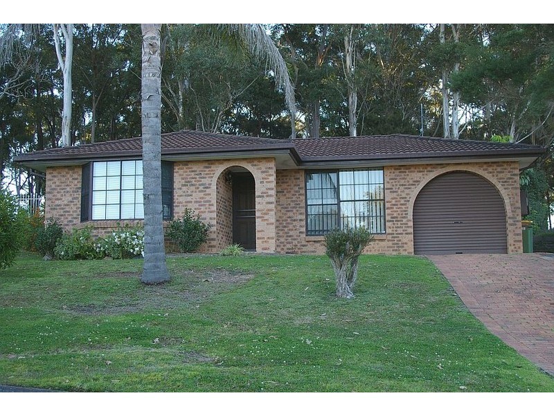 27 Woodport Close, Erina NSW 2250