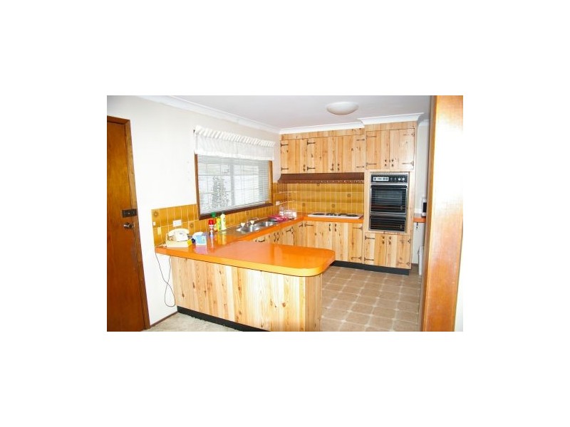 284 Brisbane Water Drive, West Gosford NSW 2250