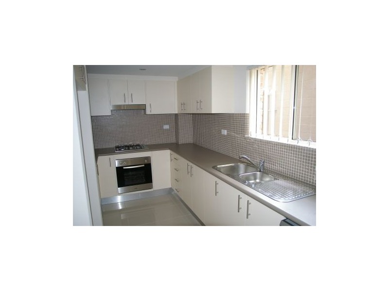 15/8-10 Range Road, North Gosford NSW 2250