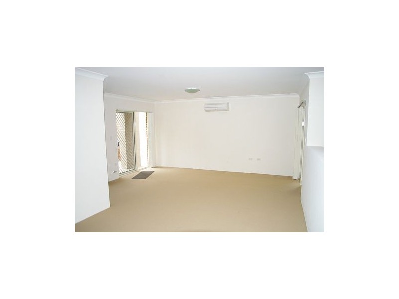 15/8-10 Range Road, North Gosford NSW 2250