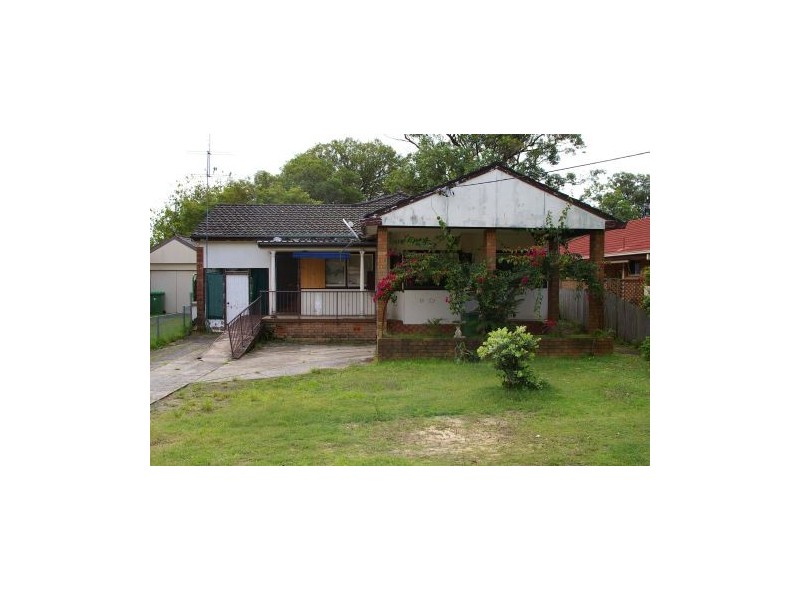 19 Palm Street, Ettalong Beach NSW 2257