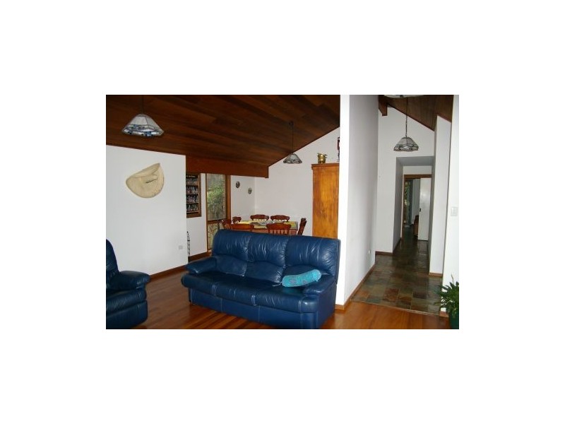 30 Maya Street, Wyoming NSW 2250