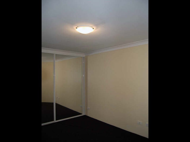 19/35 Central Coast Highway, Gosford NSW 2250