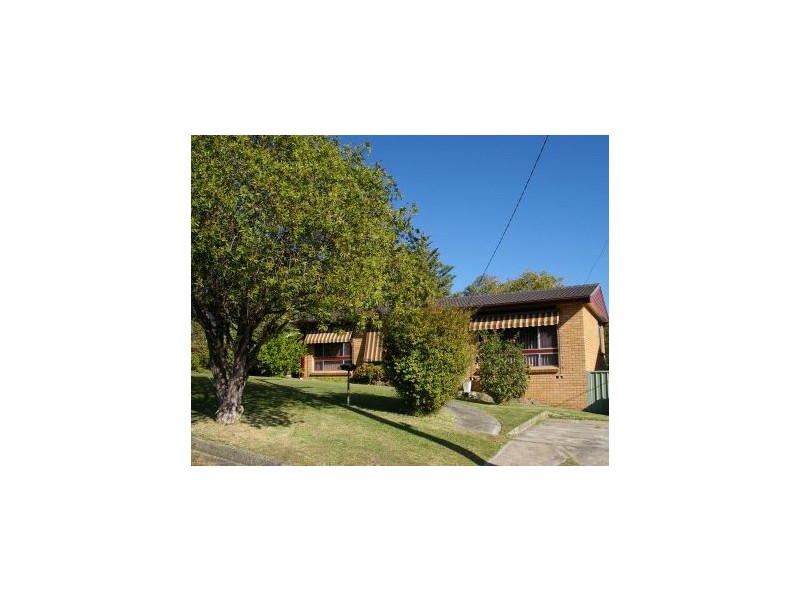 18 Beaumont Avenue, Wyoming NSW 2250