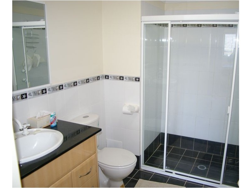 8/107 Henry Parry Drive, Gosford NSW 2250