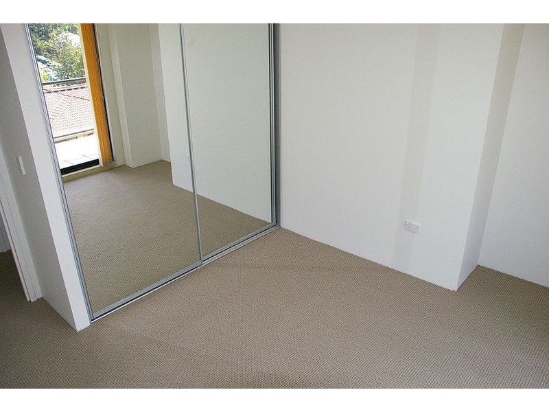 33/24-26 Watt Street, Gosford NSW 2250