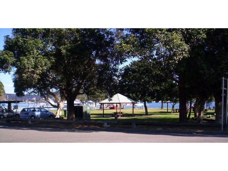 Point Frederick NSW 2250