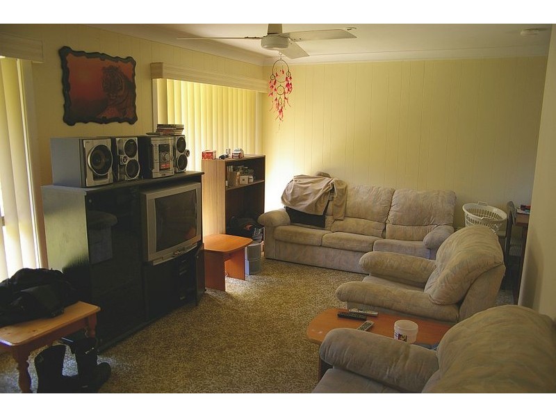 96 Turpentine Street, Wyoming NSW 2250