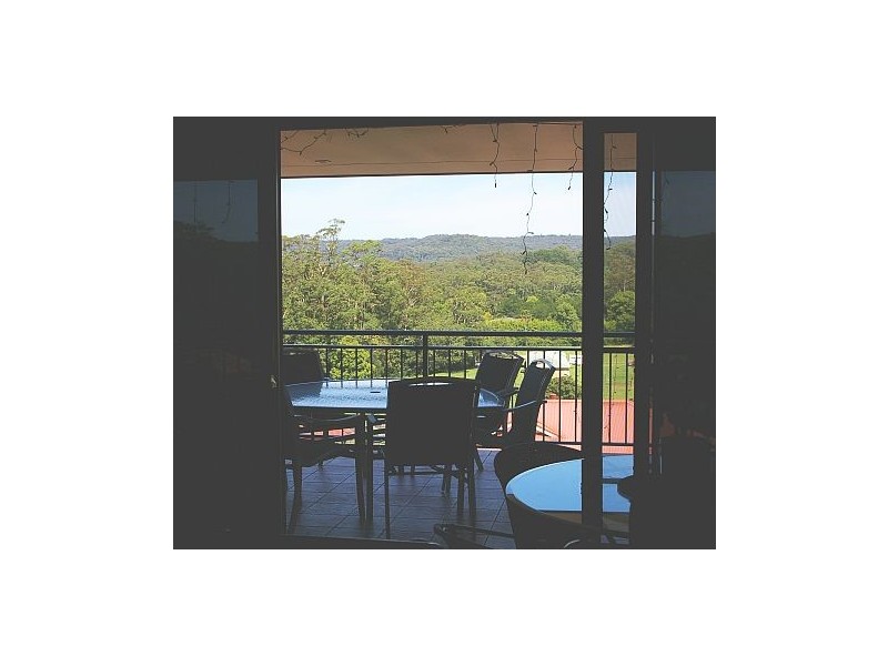 14 Crestview Avenue, Lisarow NSW 2250