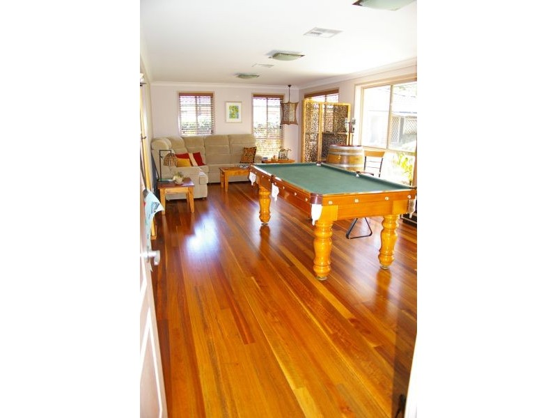 14 Crestview Avenue, Lisarow NSW 2250