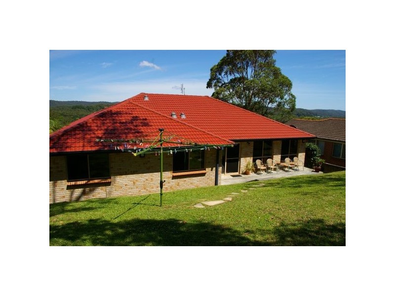 14 Crestview Avenue, Lisarow NSW 2250