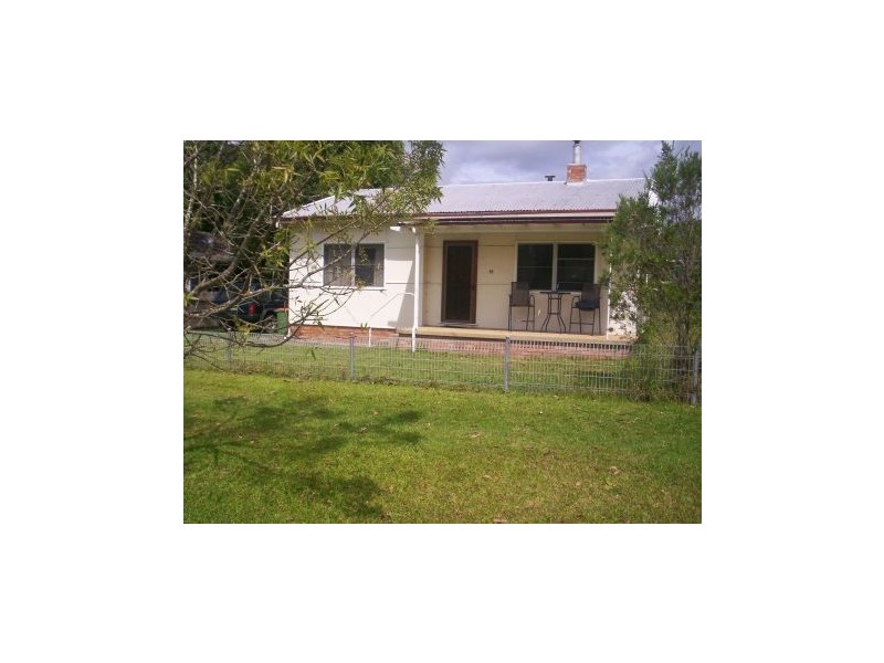 12 Waratah Street, East Gosford NSW 2250