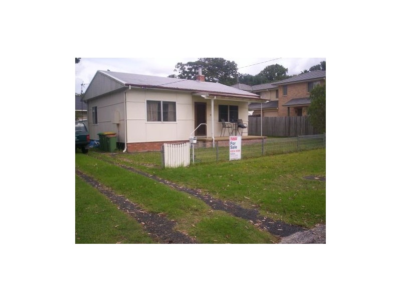 12 Waratah Street, East Gosford NSW 2250