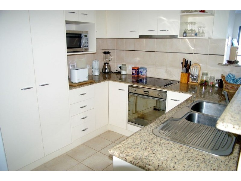 13/6-10 Broadview Avenue, Gosford NSW 2250