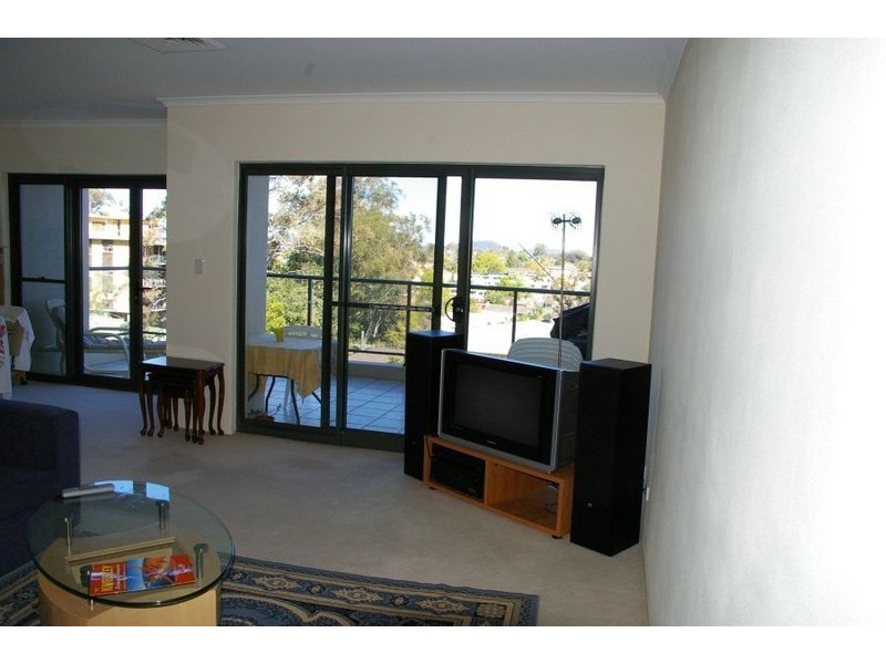 13/6-10 Broadview Avenue, Gosford NSW 2250