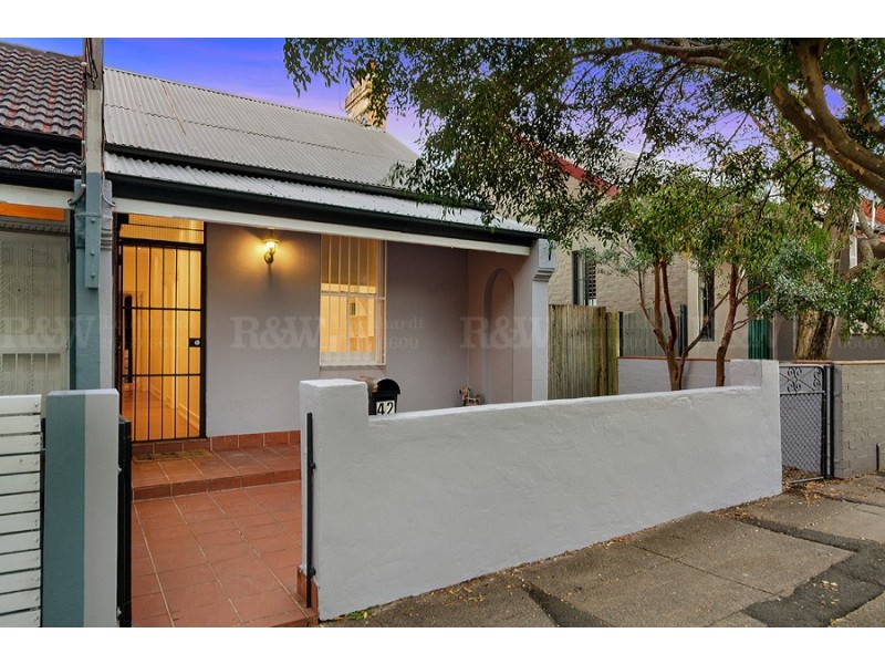 42 Arthur Street, Marrickville NSW 2204