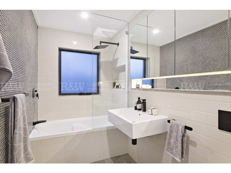 15 Garnet Avenue, Lilyfield NSW 2040