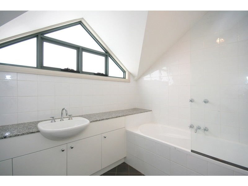 2/245 BALMAIN ROAD, Leichhardt NSW 2040