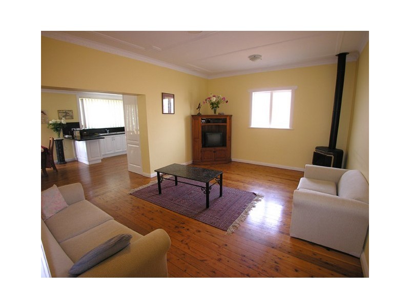 4 Betts Avenue, Five Dock NSW 2046