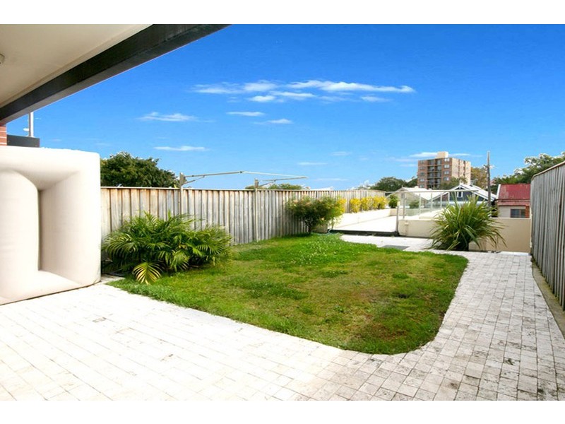 24 THE BOULEVARDE, Lilyfield NSW 2040