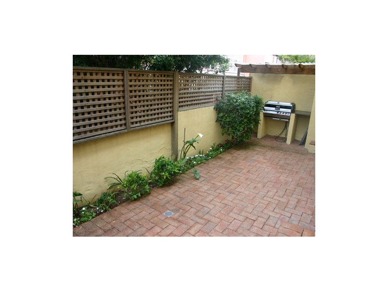 4/58 HAMPDEN ROAD, Russell Lea NSW 2046