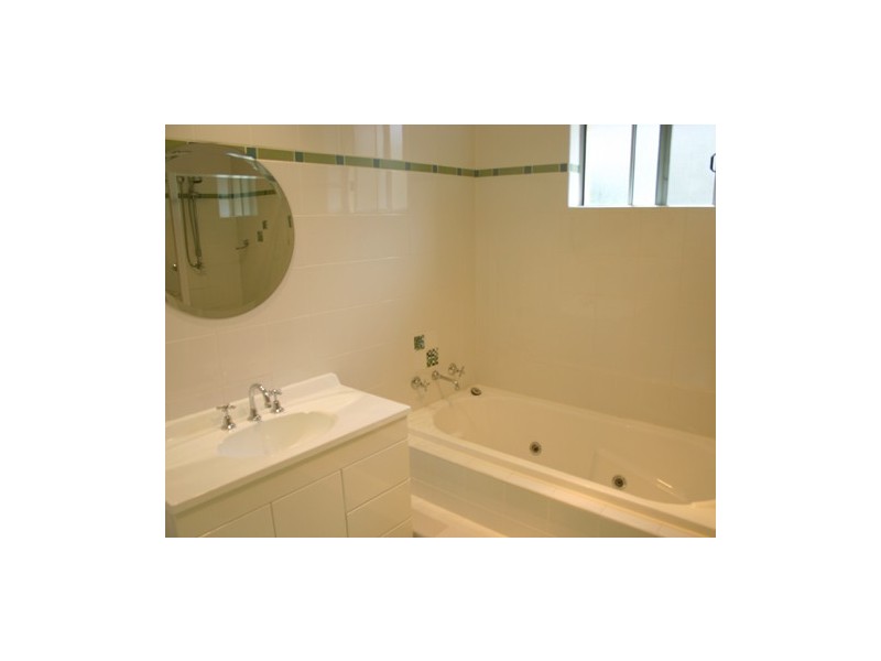 4/58 HAMPDEN ROAD, Russell Lea NSW 2046