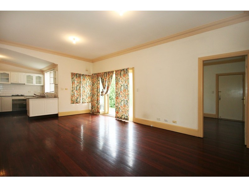 85 DOBROYDE PDE (b/w Martin St – Waratah St), Haberfield NSW 2045