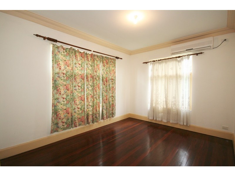 85 DOBROYDE PDE (b/w Martin St – Waratah St), Haberfield NSW 2045