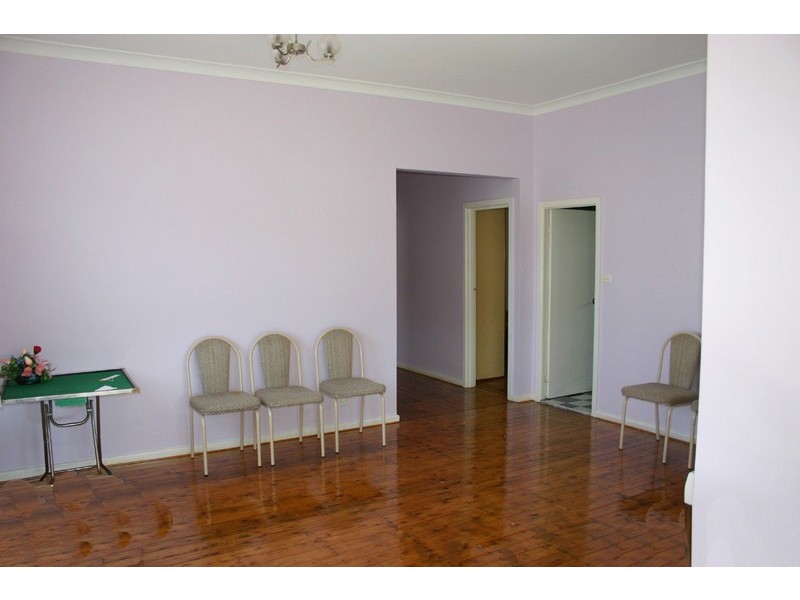 27 Lincoln Street, Campsie NSW 2194