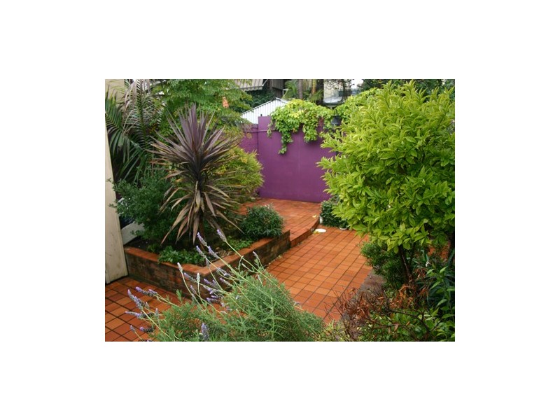 27 ROFE STREET, Leichhardt NSW 2040