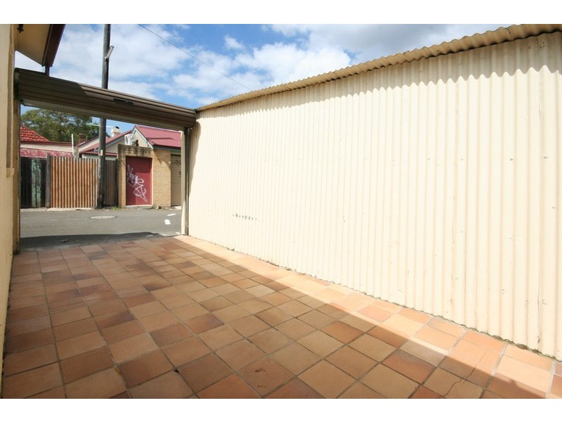 140A FLOOD STREET (enter via side lane way), Leichhardt NSW 2040