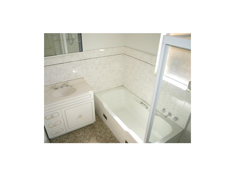 17/11 JEFFERY STREET, Canterbury NSW 2193