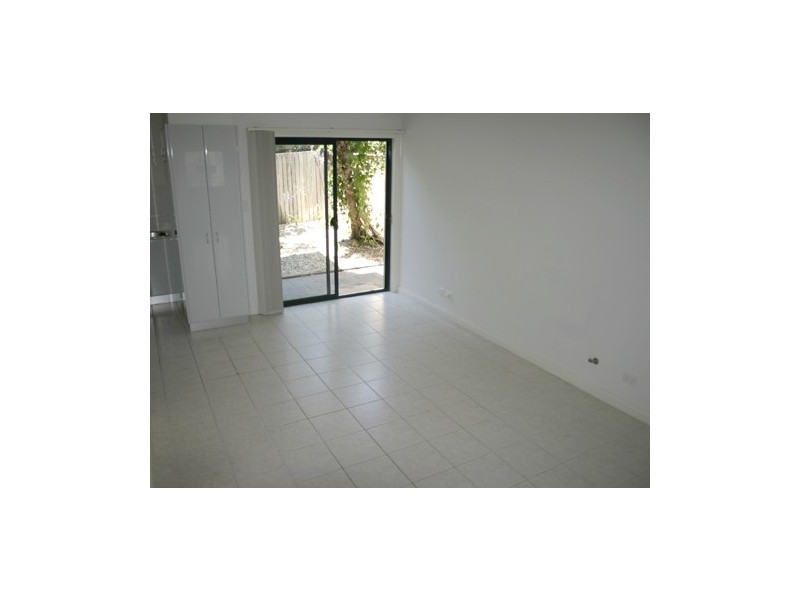 23B BURFITT STREET, Leichhardt NSW 2040