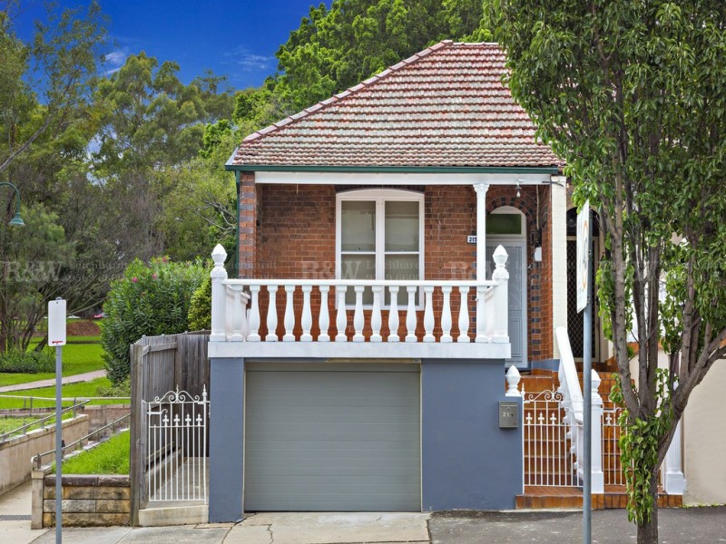 215 Norton Street, Leichhardt NSW 2040