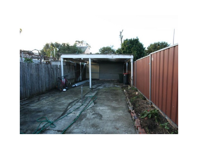 11 Barker Street, Lewisham NSW 2049