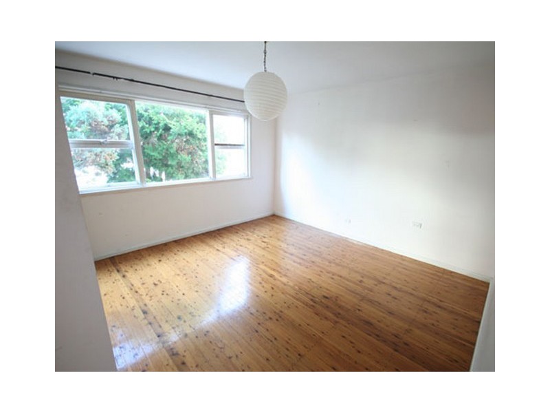 11 Barker Street, Lewisham NSW 2049