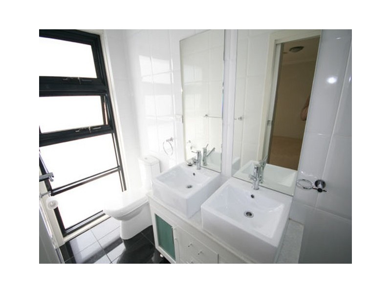 20 THE BOULEVARDE, Lilyfield NSW 2040