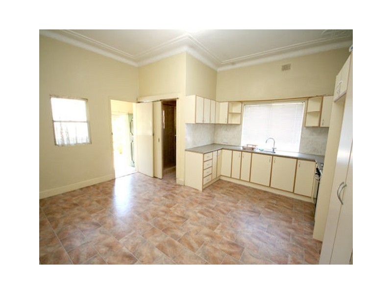 1 RUSSELL STREET, Leichhardt NSW 2040