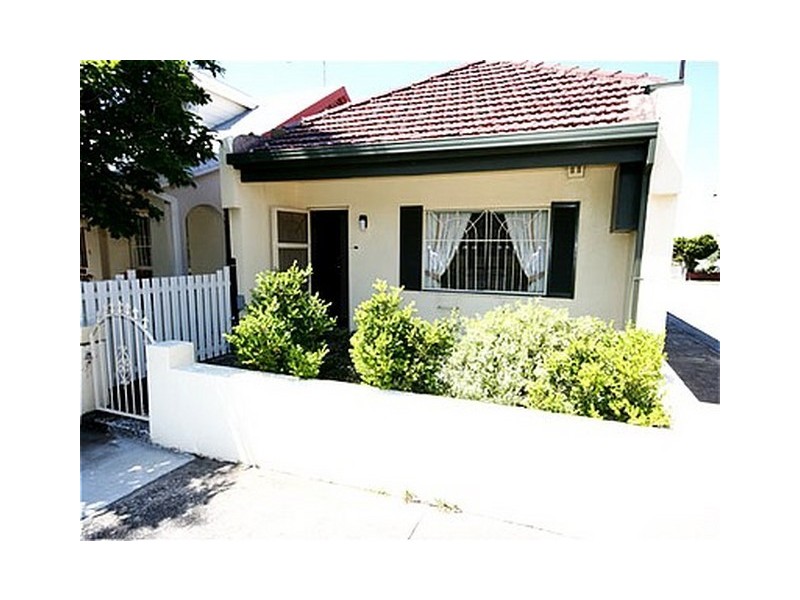 1 RUSSELL STREET, Lilyfield NSW 2040