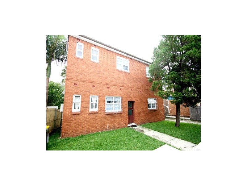 1/4  West Street, Lewisham NSW 2049