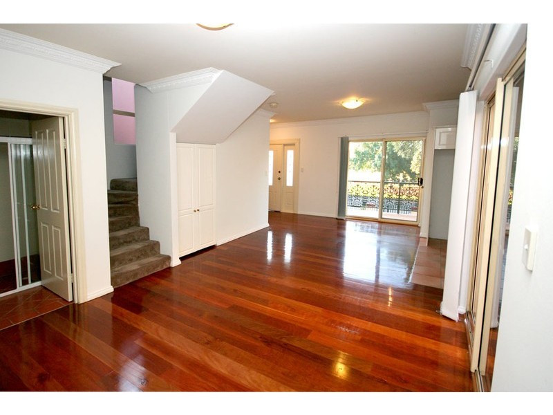 4/61-63 PARKVIEW ROAD, Abbotsford NSW 2046