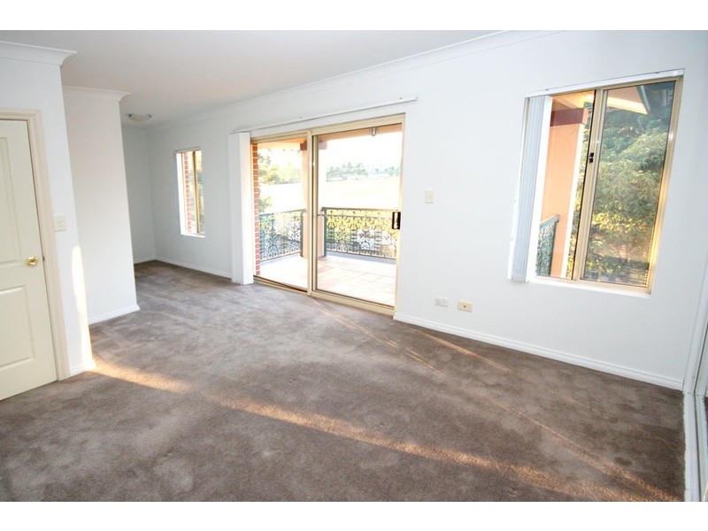 4/61-63 PARKVIEW ROAD, Abbotsford NSW 2046