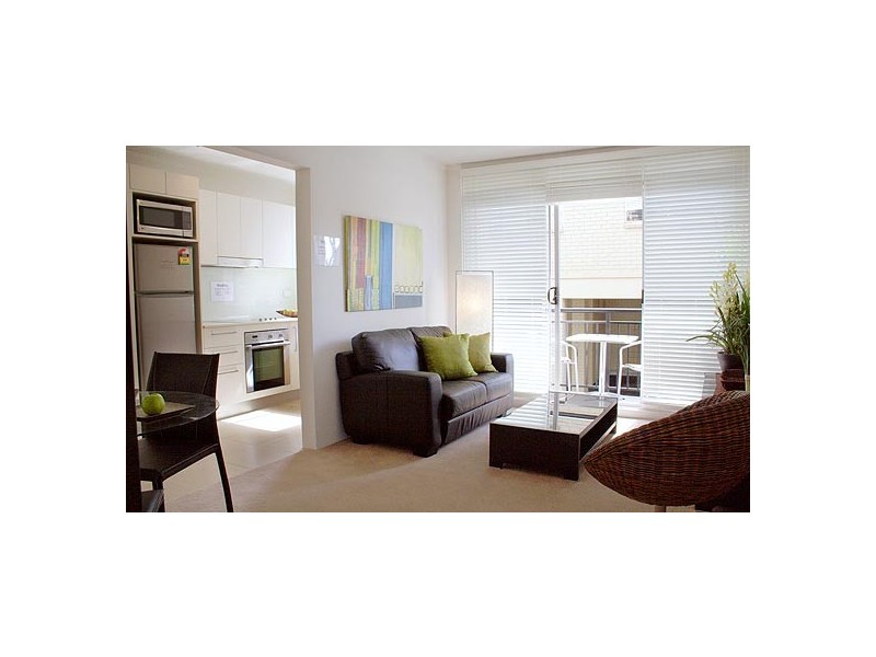 8/18 PITTWATER ROAD, Gladesville NSW 2111