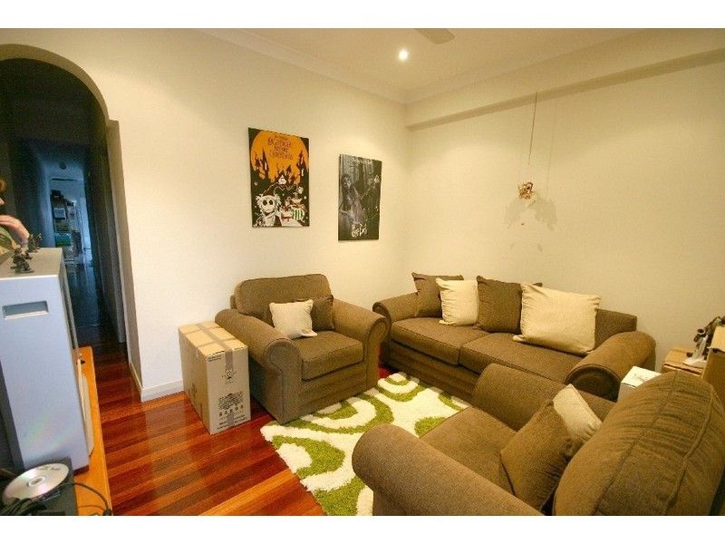 22 ANNESLEY STREET, Leichhardt NSW 2040